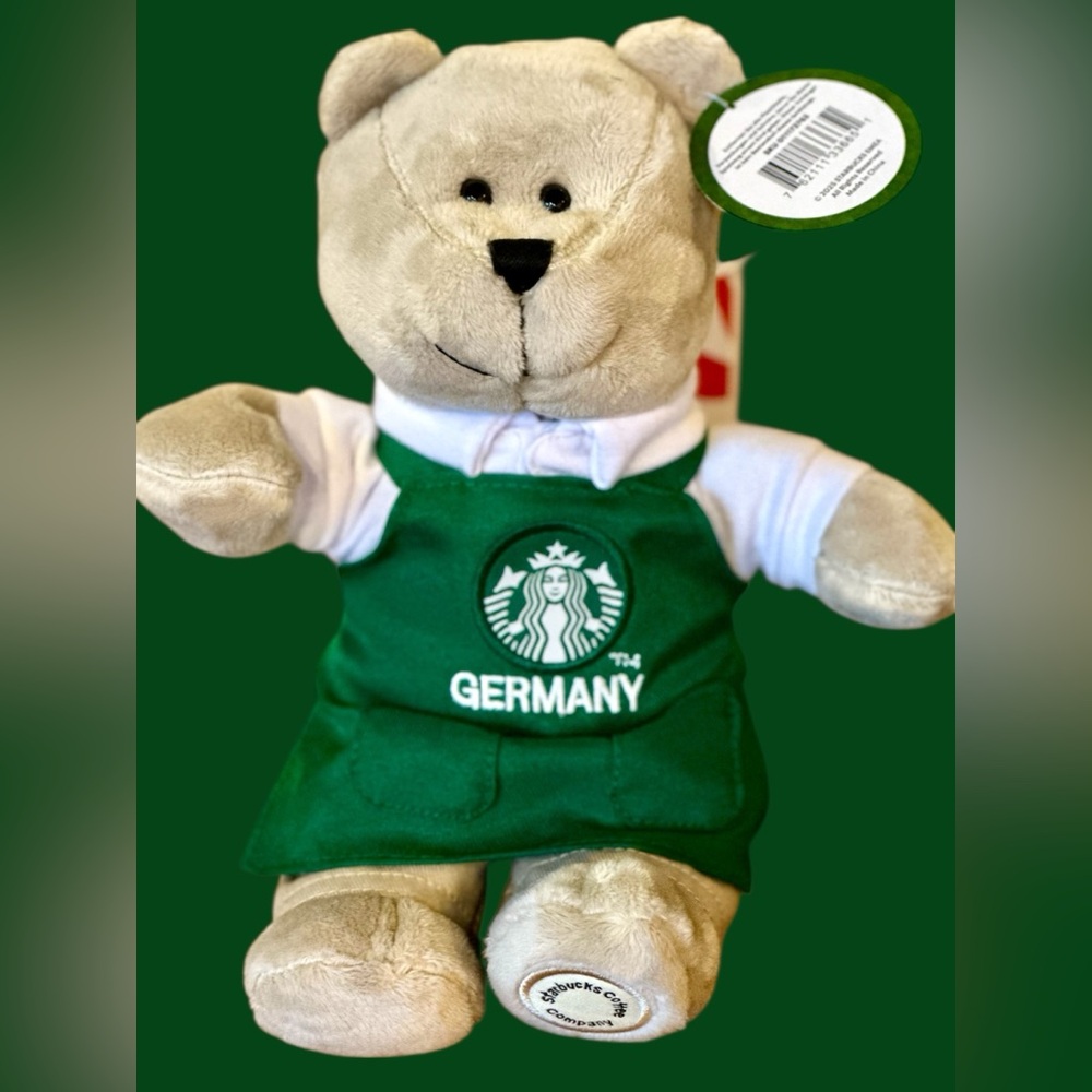NWT BEARISTA Starbucks Bear Plush with green apron- Germany Ltd Edition